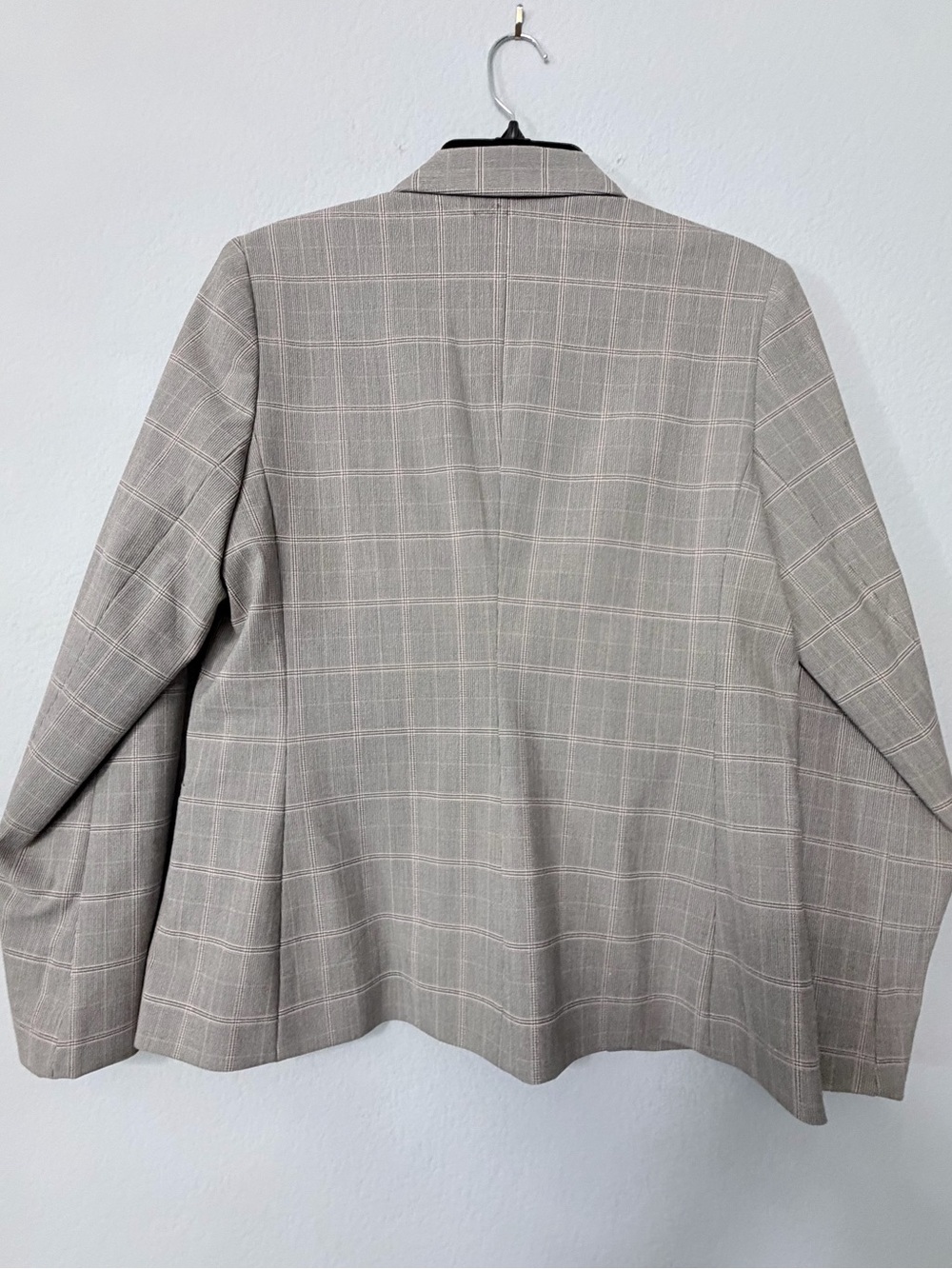 Express Gray Plaid Tailored Ankle Trousers - Picture 9 of 15